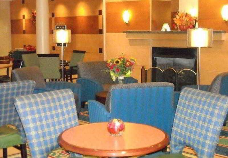 Springhill Pittsburgh Mills 3*